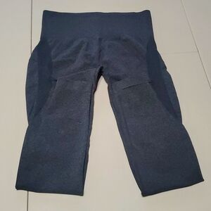 Halara workout set--medium leggings & bralette